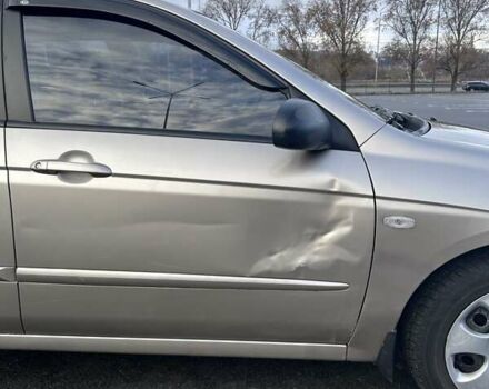 Бежевый Киа Черато, объемом двигателя 1.6 л и пробегом 138 тыс. км за 4400 $, фото 30 на Automoto.ua