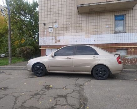 Бежевый Киа Черато, объемом двигателя 1.6 л и пробегом 214 тыс. км за 3050 $, фото 1 на Automoto.ua