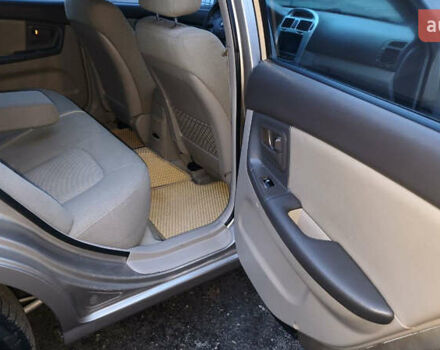 Бежевый Киа Черато, объемом двигателя 1.59 л и пробегом 202 тыс. км за 4800 $, фото 21 на Automoto.ua