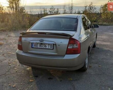 Кіа Черато 2006 у Покров (Орджонікідзе) на Automoto.ua Бежевий Кіа Черато, об'ємом двигуна 1.98 л та пробігом 275 тис. км за 4000 $, фото 2 на Automoto.ua