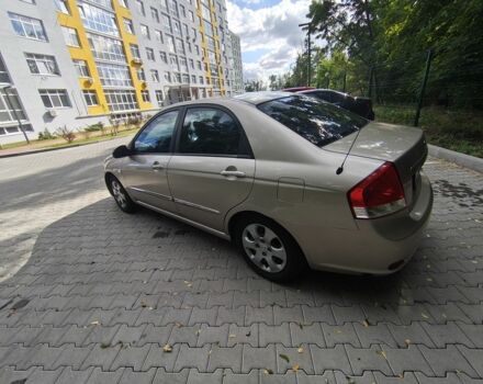Бежевый Киа Черато, объемом двигателя 1.6 л и пробегом 440 тыс. км за 3500 $, фото 7 на Automoto.ua