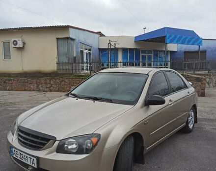 Бежевый Киа Черато, объемом двигателя 1.98 л и пробегом 212 тыс. км за 4500 $, фото 1 на Automoto.ua