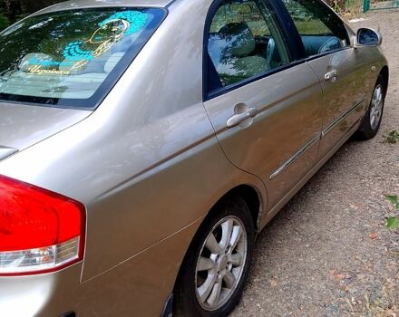 Бежевый Киа Черато, объемом двигателя 1.6 л и пробегом 215 тыс. км за 5000 $, фото 7 на Automoto.ua