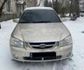 Бежевый Киа Черато, объемом двигателя 1.6 л и пробегом 205 тыс. км за 4500 $, фото 1 на Automoto.ua