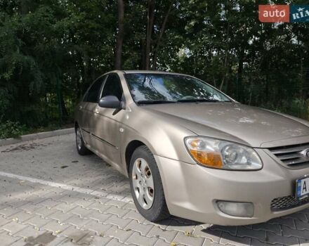 Бежевый Киа Черато, объемом двигателя 1.6 л и пробегом 440 тыс. км за 3200 $, фото 6 на Automoto.ua