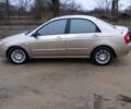 Бежевий Кіа Черато, об'ємом двигуна 1.6 л та пробігом 300 тис. км за 4500 $, фото 1 на Automoto.ua