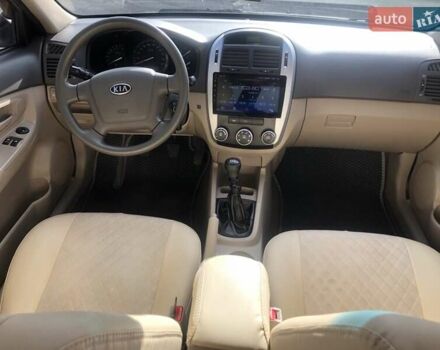 Бежевий Кіа Черато, об'ємом двигуна 1.6 л та пробігом 118 тис. км за 5400 $, фото 9 на Automoto.ua
