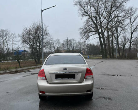 Бежевий Кіа Черато, об'ємом двигуна 1.6 л та пробігом 230 тис. км за 3700 $, фото 4 на Automoto.ua