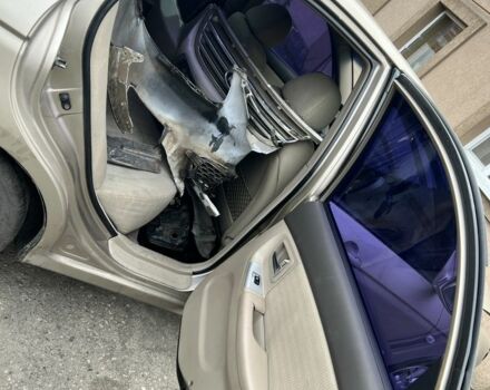 Бежевий Кіа Черато, об'ємом двигуна 1.6 л та пробігом 312 тис. км за 1800 $, фото 6 на Automoto.ua