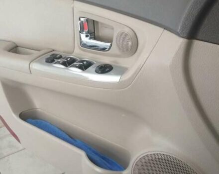 Бежевый Киа Черато, объемом двигателя 1.98 л и пробегом 222 тыс. км за 5200 $, фото 11 на Automoto.ua