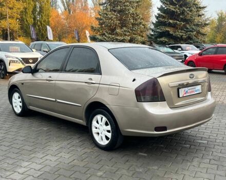 Киа Черато 2007 в Кривом Роге на Automoto.ua Бежевый Киа Черато, объемом двигателя 2 л и пробегом 206 тыс. км за 4400 $, фото 4 на Automoto.ua