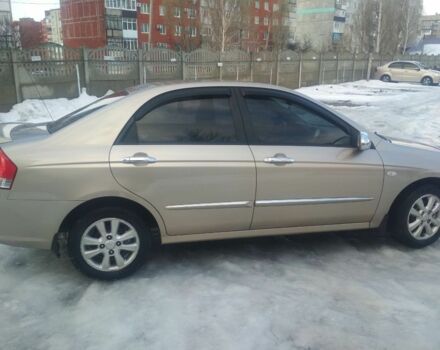 Бежевий Кіа Черато, об'ємом двигуна 2 л та пробігом 222 тис. км за 4900 $, фото 3 на Automoto.ua