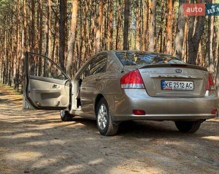 Бежевый Киа Черато, объемом двигателя 1.98 л и пробегом 340 тыс. км за 5000 $, фото 8 на Automoto.ua