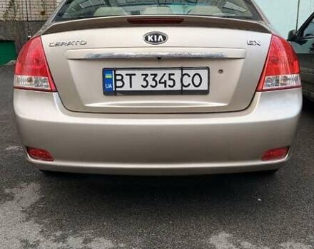 Бежевый Киа Черато, объемом двигателя 1.98 л и пробегом 222 тыс. км за 5200 $, фото 4 на Automoto.ua