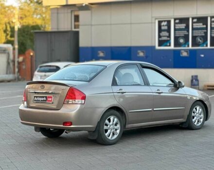 Бежевый Киа Черато, объемом двигателя 1.6 л и пробегом 189 тыс. км за 5890 $, фото 4 на Automoto.ua