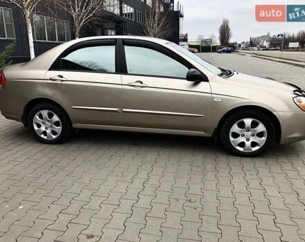 Бежевый Киа Черато, объемом двигателя 1.6 л и пробегом 118 тыс. км за 5500 $, фото 5 на Automoto.ua