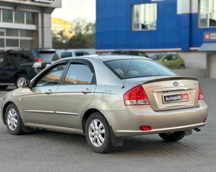 Бежевый Киа Черато, объемом двигателя 1.6 л и пробегом 189 тыс. км за 5890 $, фото 6 на Automoto.ua