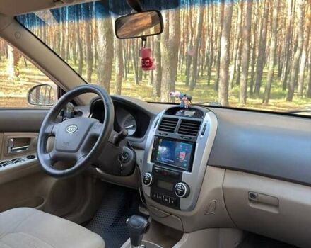 Бежевый Киа Черато, объемом двигателя 1.98 л и пробегом 340 тыс. км за 5000 $, фото 1 на Automoto.ua
