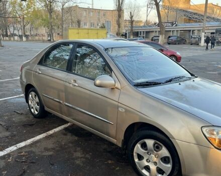 Бежевый Киа Черато, объемом двигателя 1.6 л и пробегом 268 тыс. км за 3900 $, фото 2 на Automoto.ua