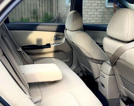 Бежевый Киа Черато, объемом двигателя 1.6 л и пробегом 212 тыс. км за 4600 $, фото 5 на Automoto.ua