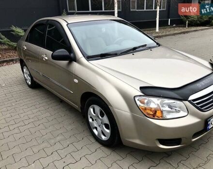 Бежевый Киа Черато, объемом двигателя 1.6 л и пробегом 118 тыс. км за 5500 $, фото 1 на Automoto.ua