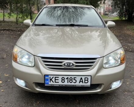 Бежевый Киа Черато, объемом двигателя 1.6 л и пробегом 218 тыс. км за 5200 $, фото 1 на Automoto.ua