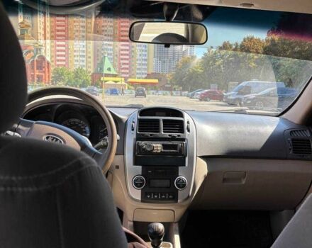 Бежевый Киа Черато, объемом двигателя 1.6 л и пробегом 197 тыс. км за 3384 $, фото 6 на Automoto.ua