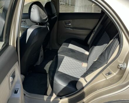 Бежевый Киа Черато, объемом двигателя 1.6 л и пробегом 218 тыс. км за 5200 $, фото 7 на Automoto.ua