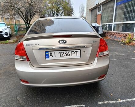 Бежевый Киа Черато, объемом двигателя 2 л и пробегом 195 тыс. км за 4250 $, фото 6 на Automoto.ua