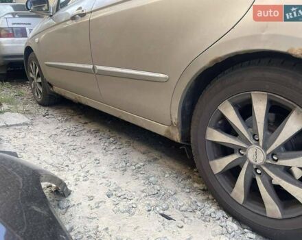 Бежевый Киа Черато, объемом двигателя 1.6 л и пробегом 220 тыс. км за 2850 $, фото 2 на Automoto.ua