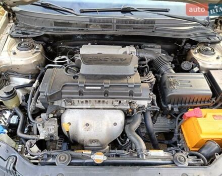 Бежевый Киа Черато, объемом двигателя 1.98 л и пробегом 195 тыс. км за 3993 $, фото 12 на Automoto.ua