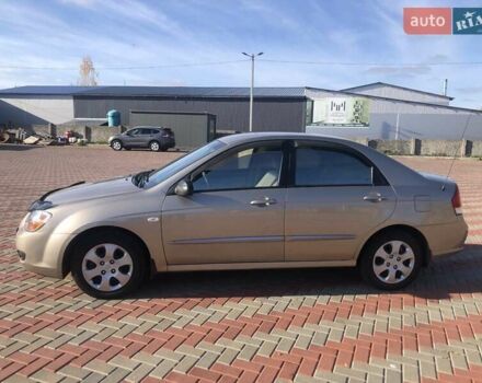 Бежевий Кіа Черато, об'ємом двигуна 1.6 л та пробігом 118 тис. км за 5400 $, фото 4 на Automoto.ua