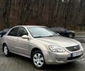 Бежевый Киа Черато, объемом двигателя 1.6 л и пробегом 280 тыс. км за 3100 $, фото 9 на Automoto.ua