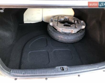 Бежевий Кіа Черато, об'ємом двигуна 1.6 л та пробігом 118 тис. км за 5400 $, фото 14 на Automoto.ua