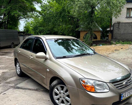 Бежевый Киа Черато, объемом двигателя 1.6 л и пробегом 212 тыс. км за 4600 $, фото 6 на Automoto.ua