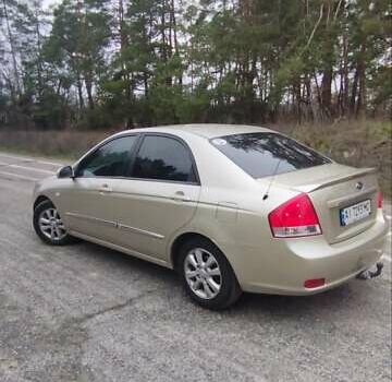 Бежевый Киа Черато, объемом двигателя 1.6 л и пробегом 305 тыс. км за 4500 $, фото 4 на Automoto.ua