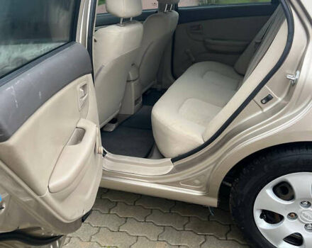 Бежевый Киа Черато, объемом двигателя 1.6 л и пробегом 182 тыс. км за 4000 $, фото 7 на Automoto.ua