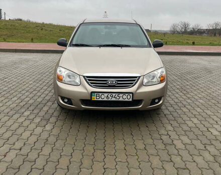 Бежевый Киа Черато, объемом двигателя 1.6 л и пробегом 182 тыс. км за 4000 $, фото 1 на Automoto.ua