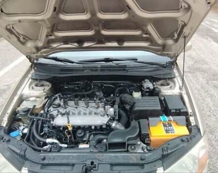 Бежевый Киа Черато, объемом двигателя 1.6 л и пробегом 305 тыс. км за 4500 $, фото 6 на Automoto.ua