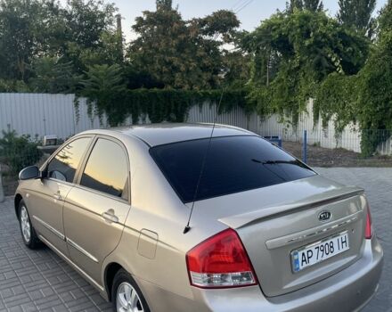 Бежевий Кіа Черато, об'ємом двигуна 1.6 л та пробігом 230 тис. км за 3800 $, фото 1 на Automoto.ua