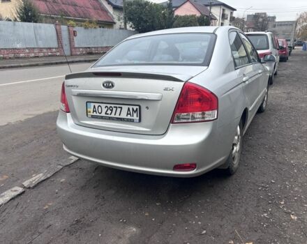 Бежевый Киа Черато, объемом двигателя 2 л и пробегом 160 тыс. км за 4500 $, фото 2 на Automoto.ua