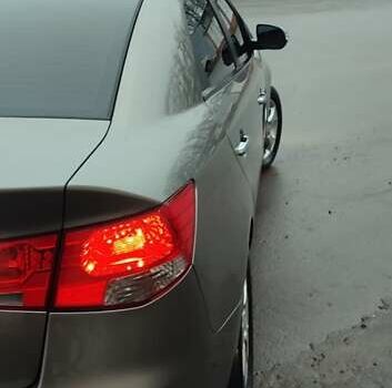 Бежевый Киа Черато, объемом двигателя 1.98 л и пробегом 180 тыс. км за 6899 $, фото 41 на Automoto.ua