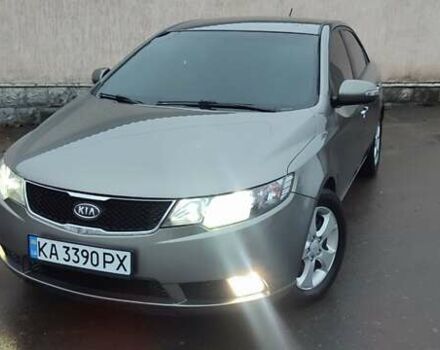 Бежевый Киа Черато, объемом двигателя 1.98 л и пробегом 180 тыс. км за 6899 $, фото 7 на Automoto.ua