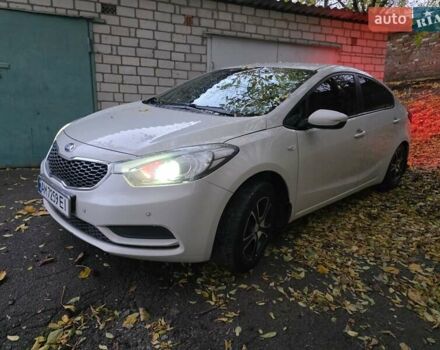 Бежевый Киа Черато, объемом двигателя 1.6 л и пробегом 300 тыс. км за 4750 $, фото 9 на Automoto.ua