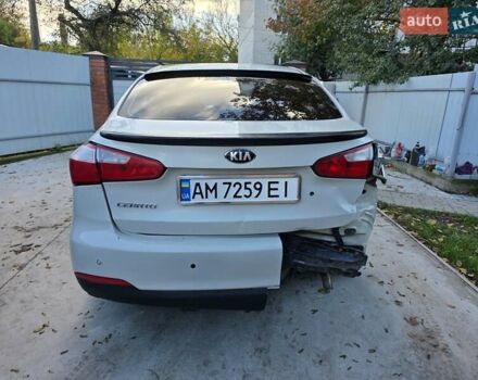 Бежевый Киа Черато, объемом двигателя 1.6 л и пробегом 300 тыс. км за 4750 $, фото 21 на Automoto.ua