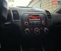 Бежевый Киа Черато, объемом двигателя 1.6 л и пробегом 300 тыс. км за 4750 $, фото 7 на Automoto.ua