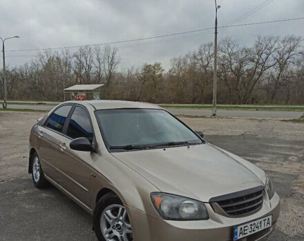 Бежевый Киа Черато, объемом двигателя 1.98 л и пробегом 212 тыс. км за 4500 $, фото 1 на Automoto.ua