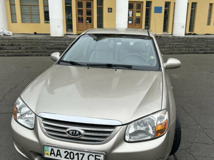 Бежевий Кіа Черато, об'ємом двигуна 1.59 л та пробігом 206 тис. км за 3600 $, фото 1 на Automoto.ua