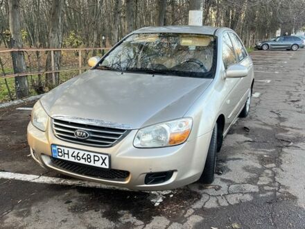 Бежевый Киа Черато, объемом двигателя 1.6 л и пробегом 268 тыс. км за 3900 $, фото 1 на Automoto.ua