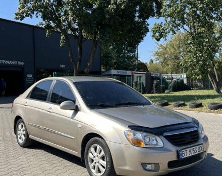 Бежевий Кіа Черато, об'ємом двигуна 1.6 л та пробігом 204 тис. км за 3999 $, фото 1 на Automoto.ua